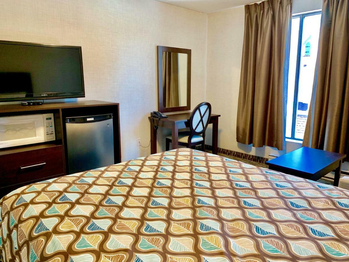 Deluxe Inn Toronto Eksteriør bilde