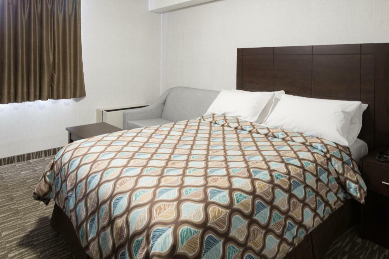Deluxe Inn Toronto Eksteriør bilde